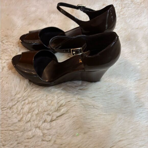 Ralph Lauren Brown Patent Leather Wedge Shoes size 8 - Picture 6 of 11
